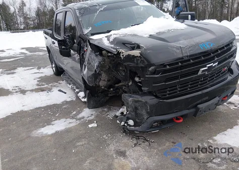 2021 Chevrolet Silverado 1500 4Wd Short Bed Lt Trail Boss z USA, uszkodzony, nr VIN 3GCPYFED9MG106650